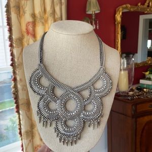 Stella & Dot Tulluah Bib Statement Necklace